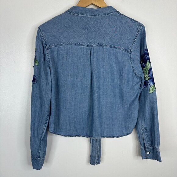 RAILS  Embroidered Patch Val Chambray Tie Waist Pocket Blouse Shirt 100% Tencel - Picture 3 of 3